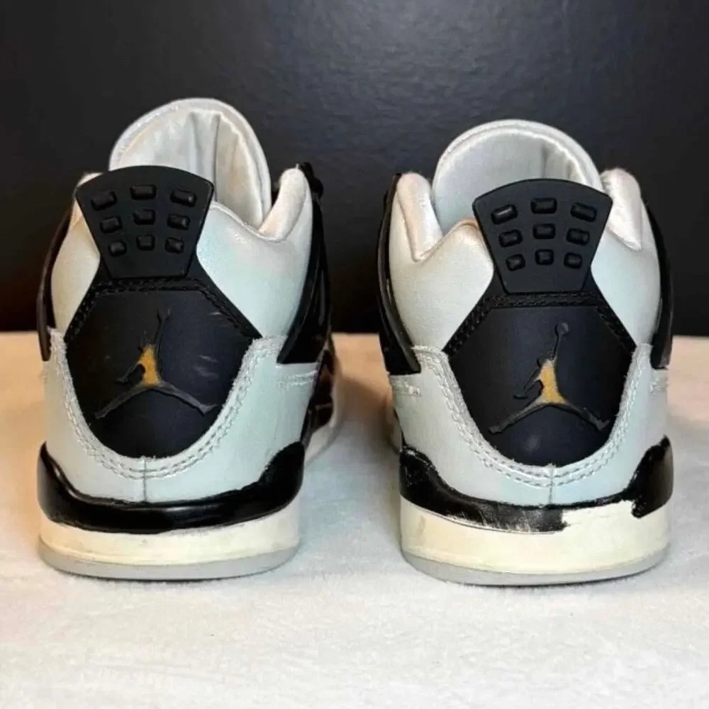 Air Jordan 4 Retro PS “Platinum Gold” – FZ8586-070 | 11C